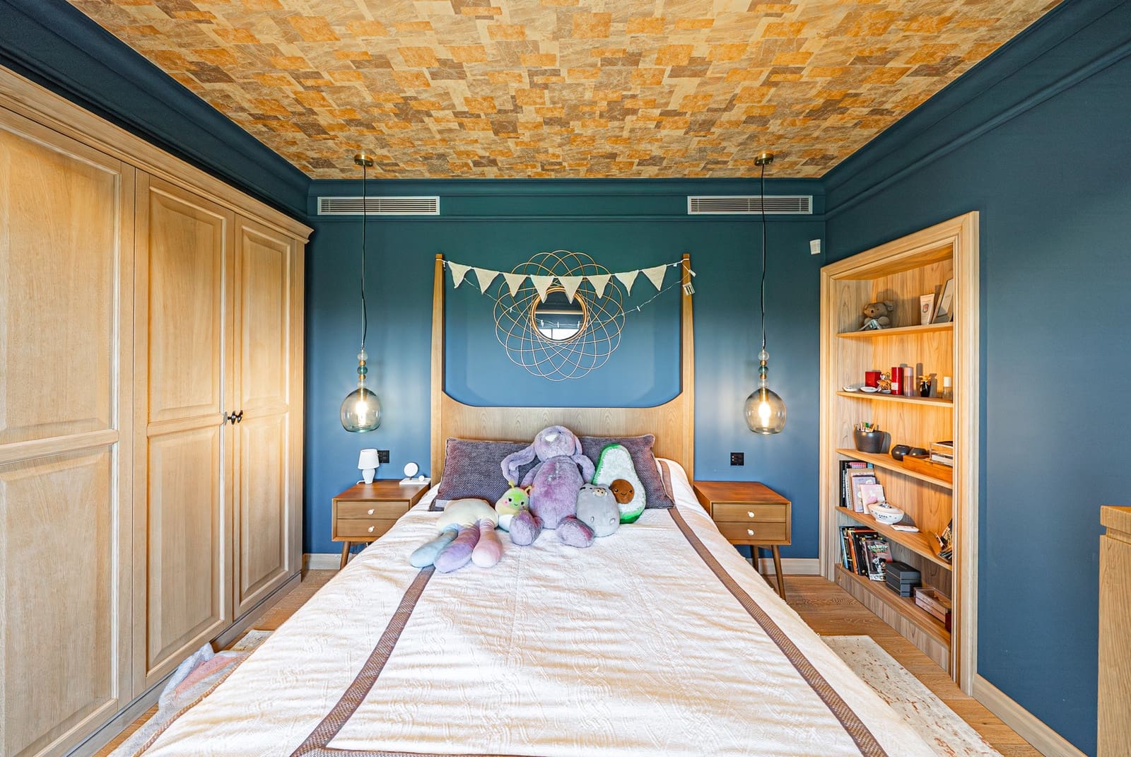 10 soveværelse Villa til salg i Guadalmina med swimmingpool garage - € 12.900.000 (Ref: 9003763)