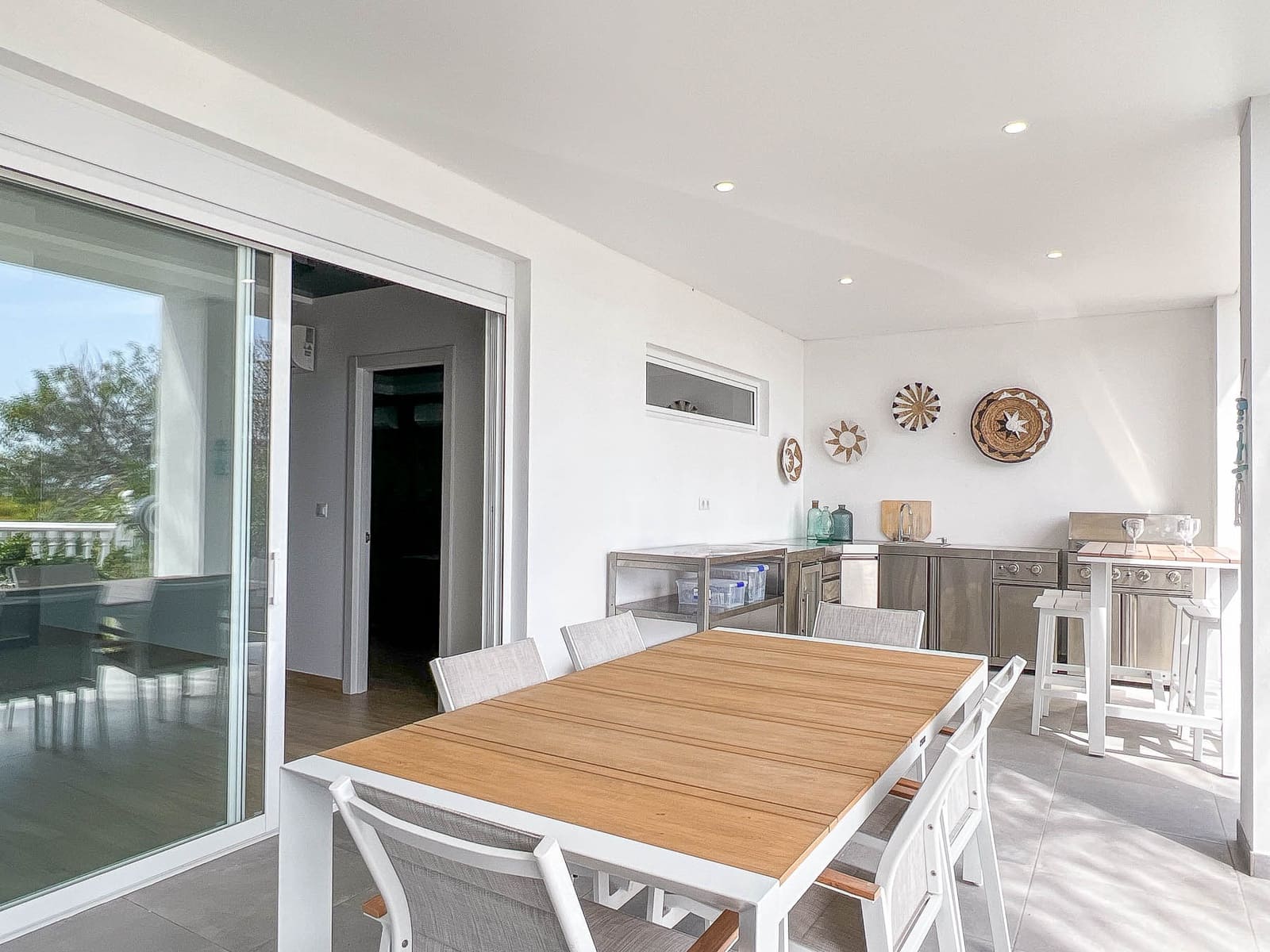 6 sovrum Villa till salu i Riviera del Sol med pool garage - 1 300 000 € (Ref: 9009107)