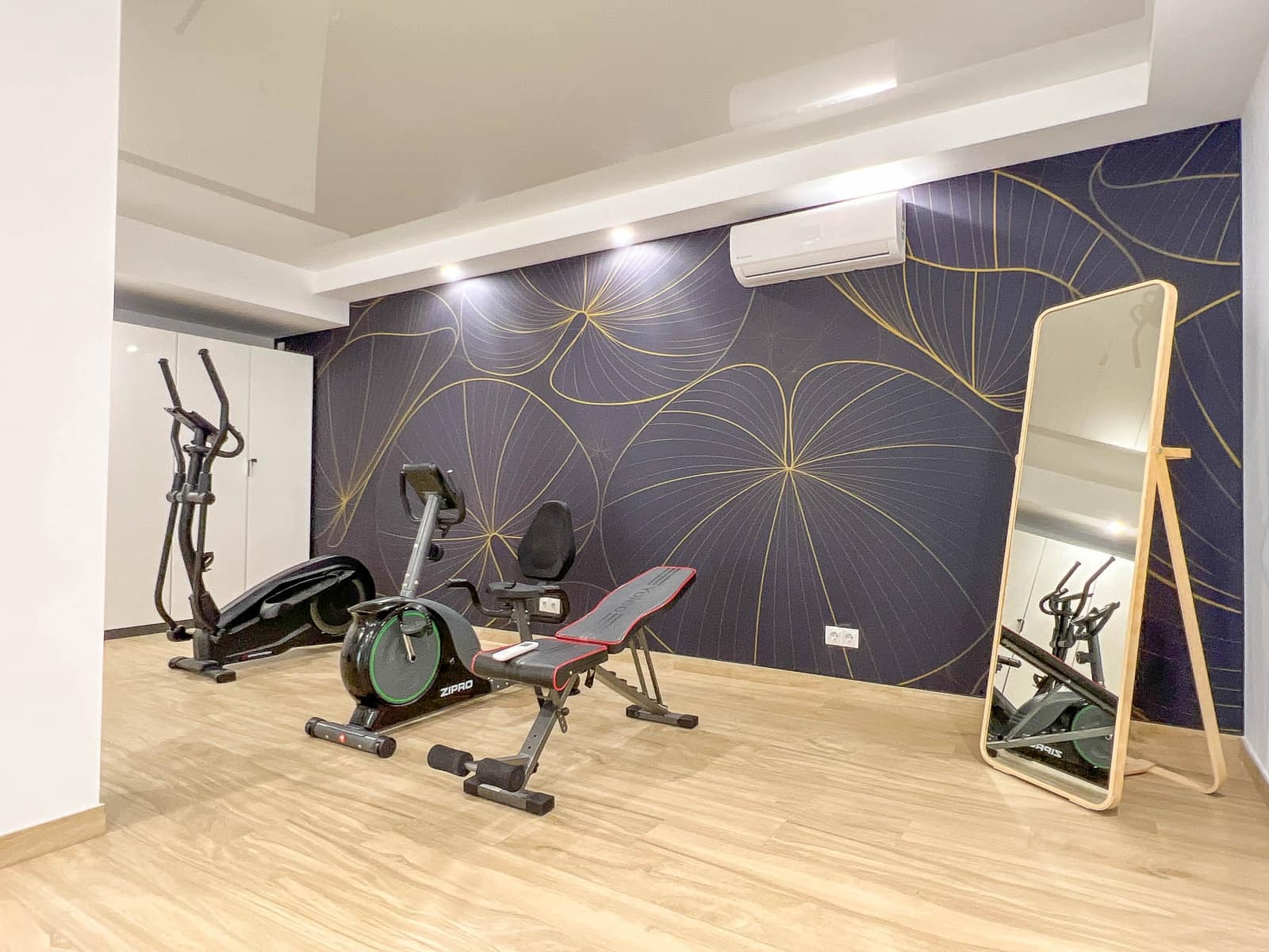 6 sovrum Villa till salu i Riviera del Sol med pool garage - 1 300 000 € (Ref: 9009107)