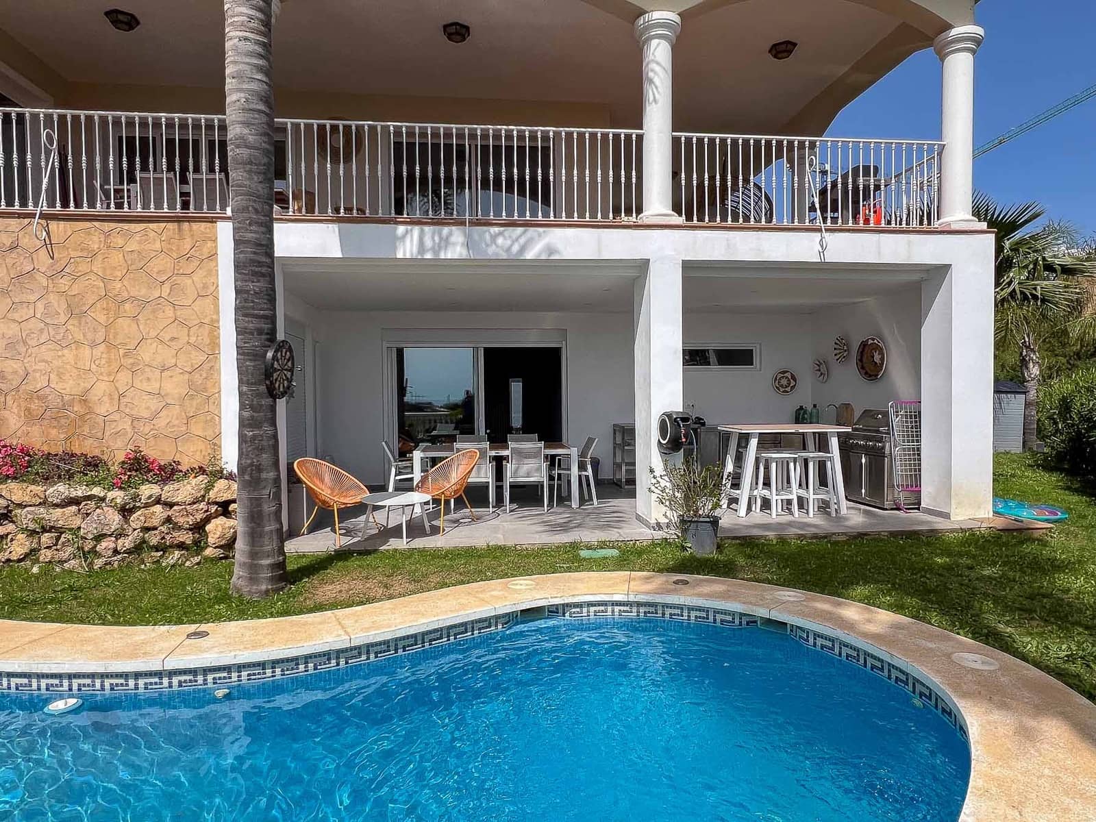 6 sovrum Villa till salu i Riviera del Sol med pool garage - 1 300 000 € (Ref: 9009107)