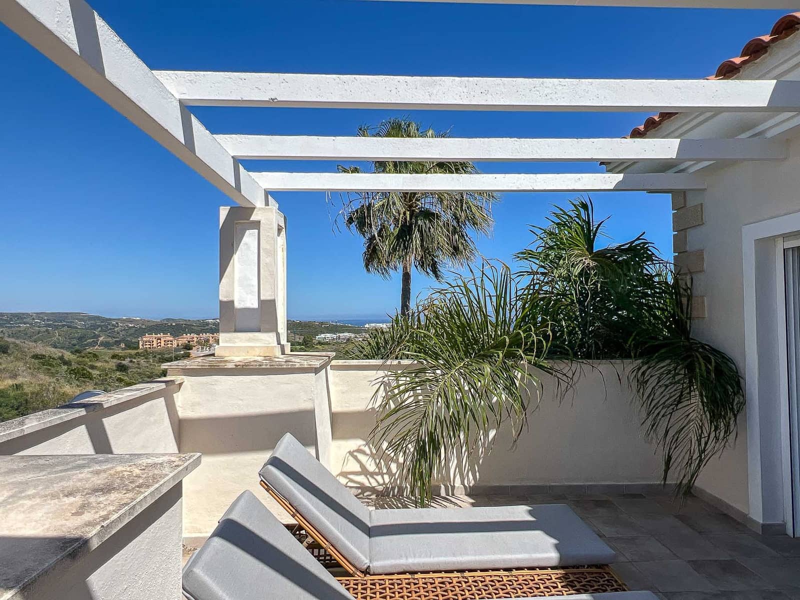 6 sovrum Villa till salu i Riviera del Sol med pool garage - 1 300 000 € (Ref: 9009107)