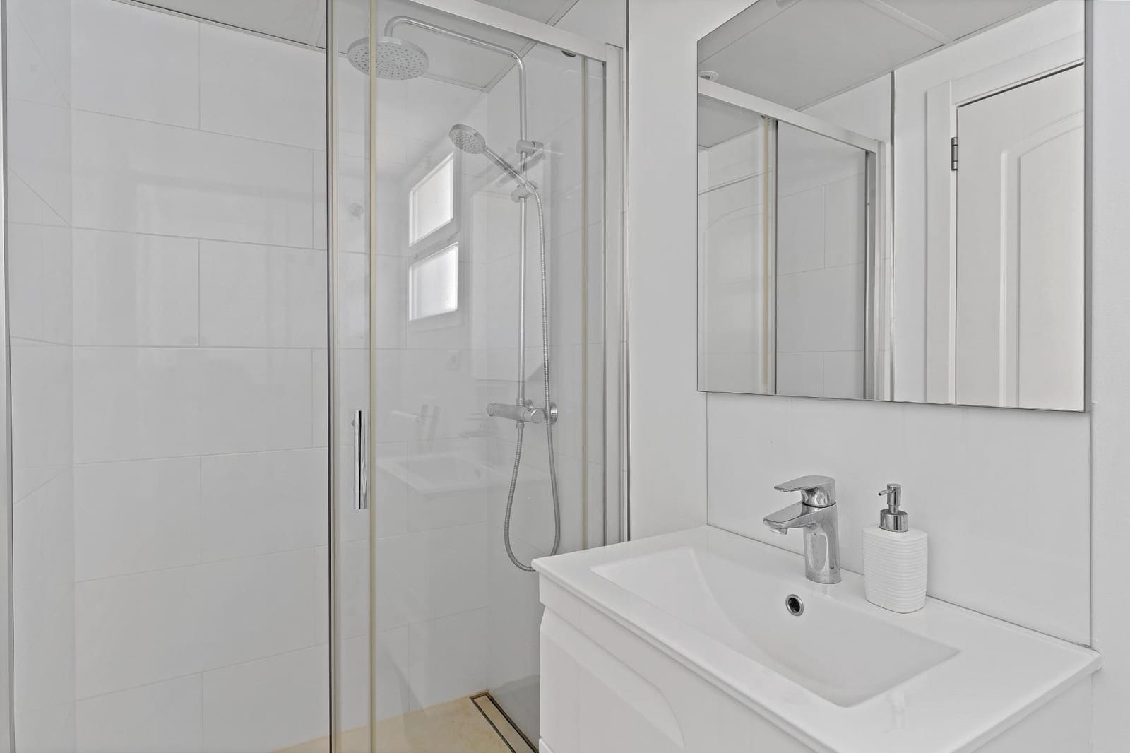 2 soveværelse Penthouse til salg i Sitio de Calahonda med swimmingpool garage - € 795.000 (Ref: 9034780)