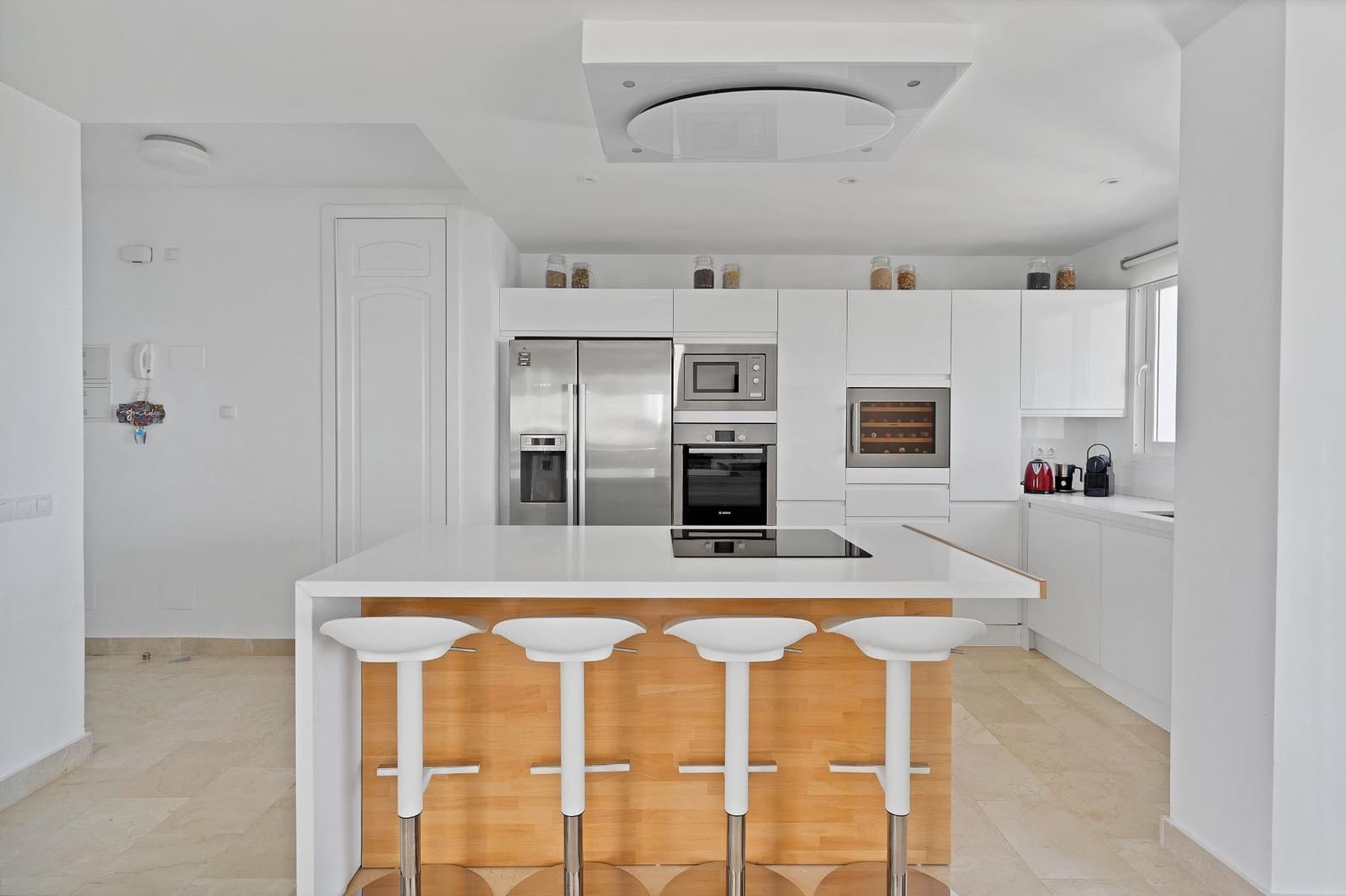 2 soveværelse Penthouse til salg i Sitio de Calahonda med swimmingpool garage - € 795.000 (Ref: 9034780)