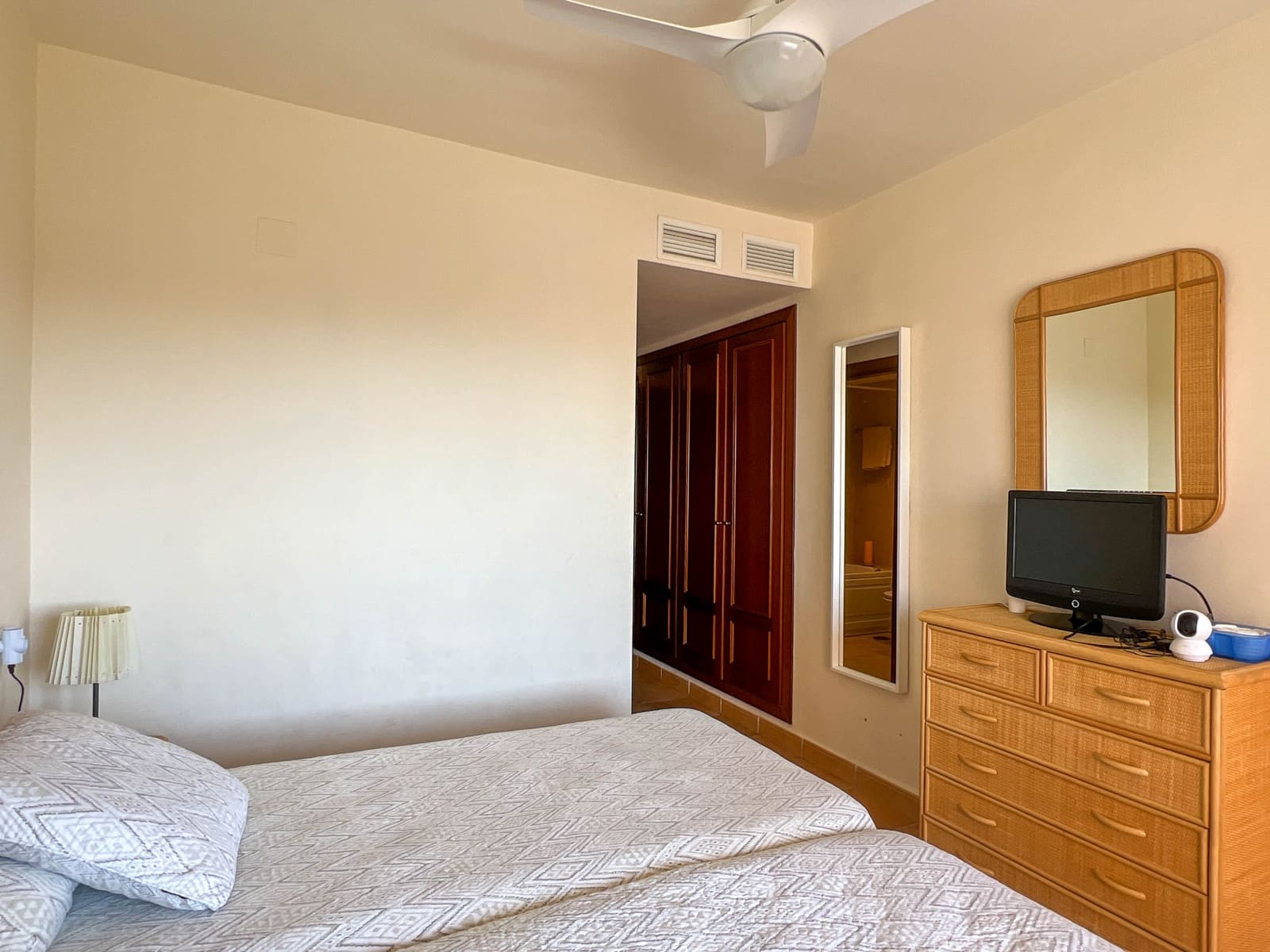 2 slaapkamer Appartement te koop in Mijas Costa met zwembad garage - € 279.000 (Ref: 9161286)