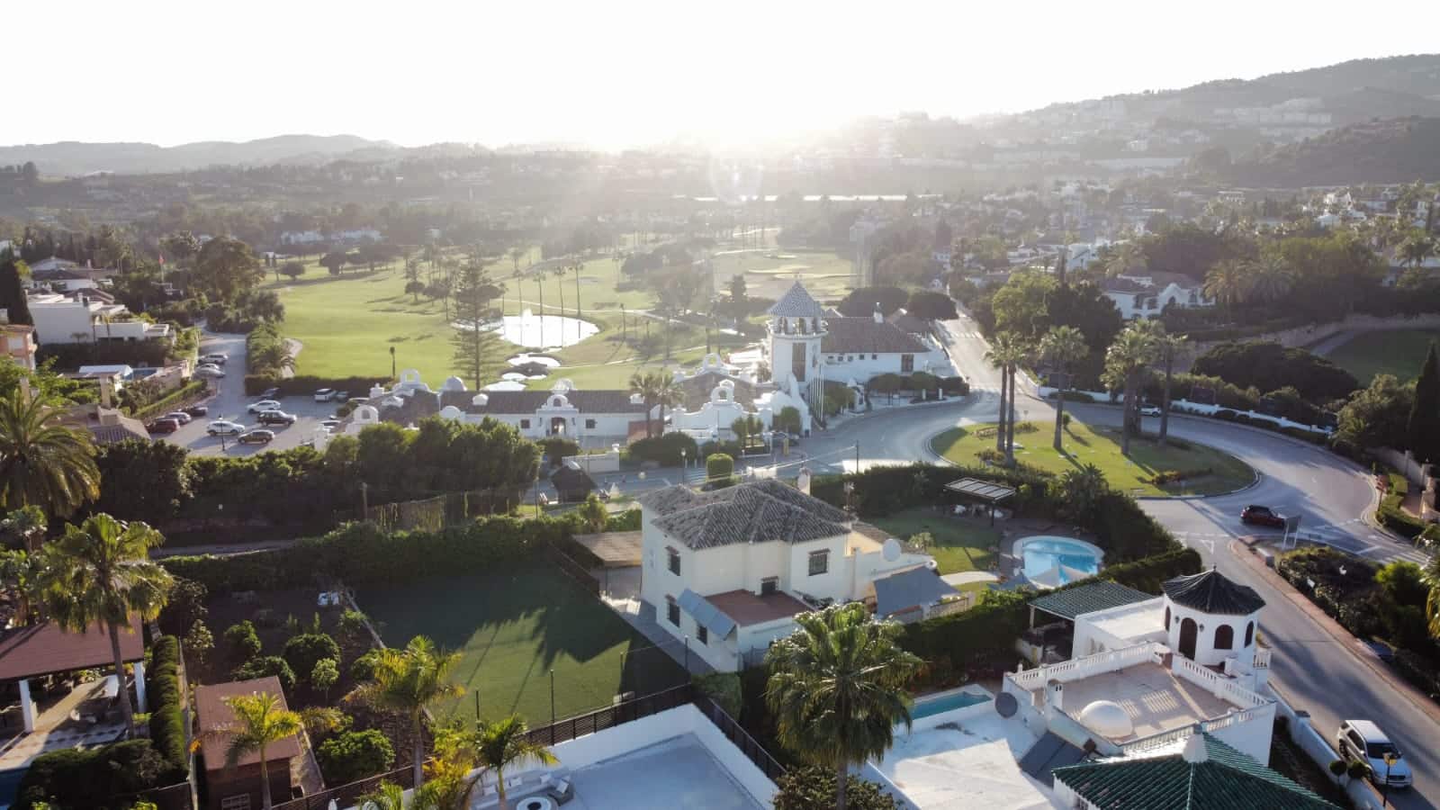 6 sovrum Villa till salu i Nueva Andalucia med pool - 2 525 000 € (Ref: 9231778)