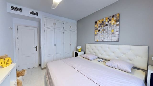 6 sovrum Villa till salu i Las Brisas, Marbella med pool - 2 525 000 € (Ref: 9231778)