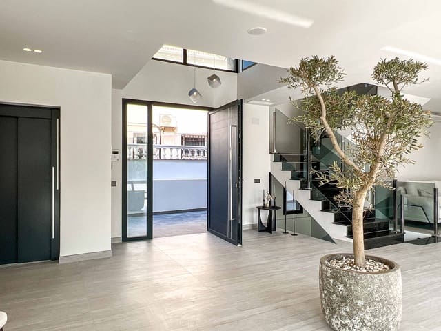 5 quarto Moradia para venda em El Faro de Calaburra - Chaparral, Mijas com piscina garagem - 4 114 000 € (Ref: 9242386)