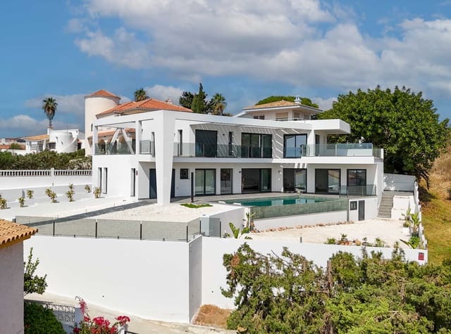 5 quarto Moradia para venda em El Faro de Calaburra - Chaparral, Mijas com piscina garagem - 4 114 000 € (Ref: 9242386)