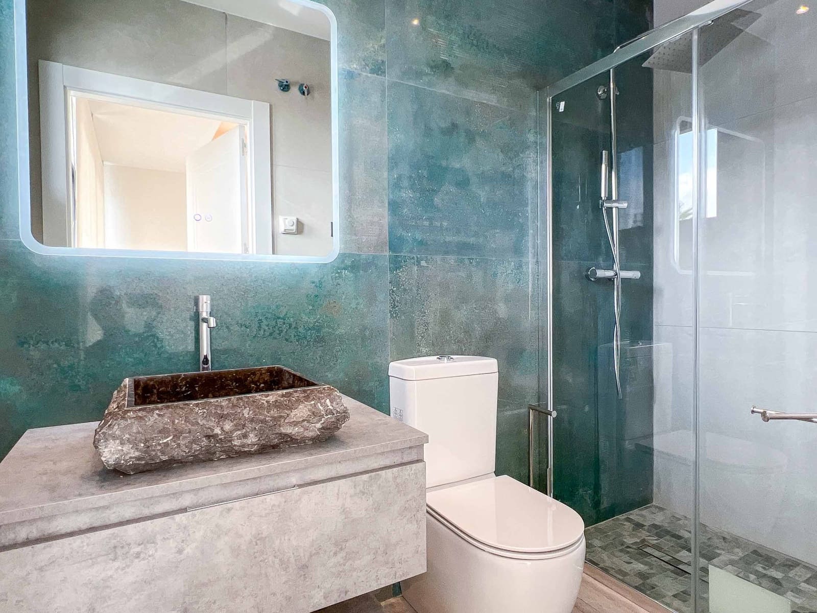 5 bedroom Villa for sale in Mijas Costa with pool garage - € 4,114,000 (Ref: 9242386)