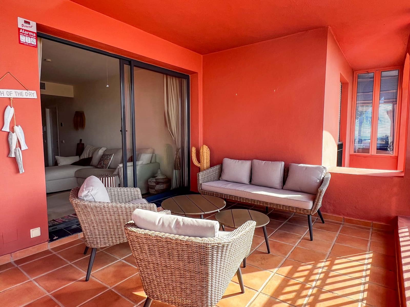 2 bedroom Apartment for sale in Sitio de Calahonda with pool garage - € 429,000 (Ref: 9438210)
