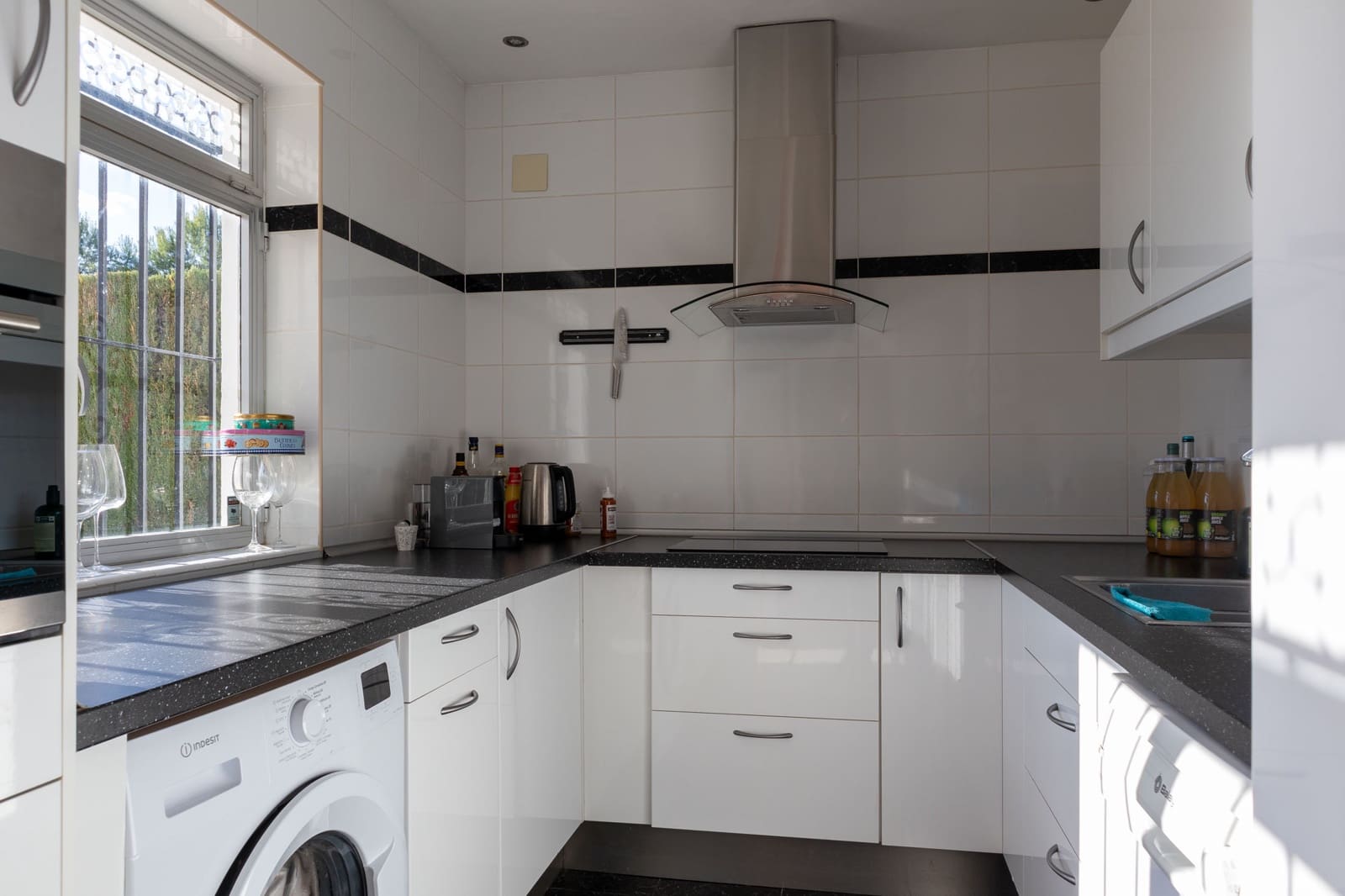 5 slaapkamer Villa te koop in Torremolinos - € 2.650.000 (Ref: 9449860)