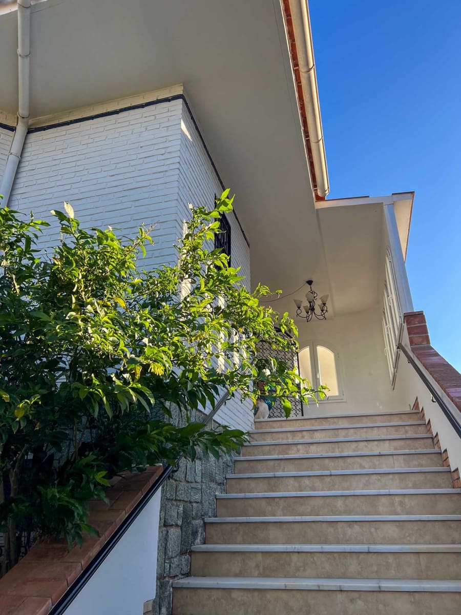 5 slaapkamer Villa te koop in Torremolinos - € 2.650.000 (Ref: 9449860)