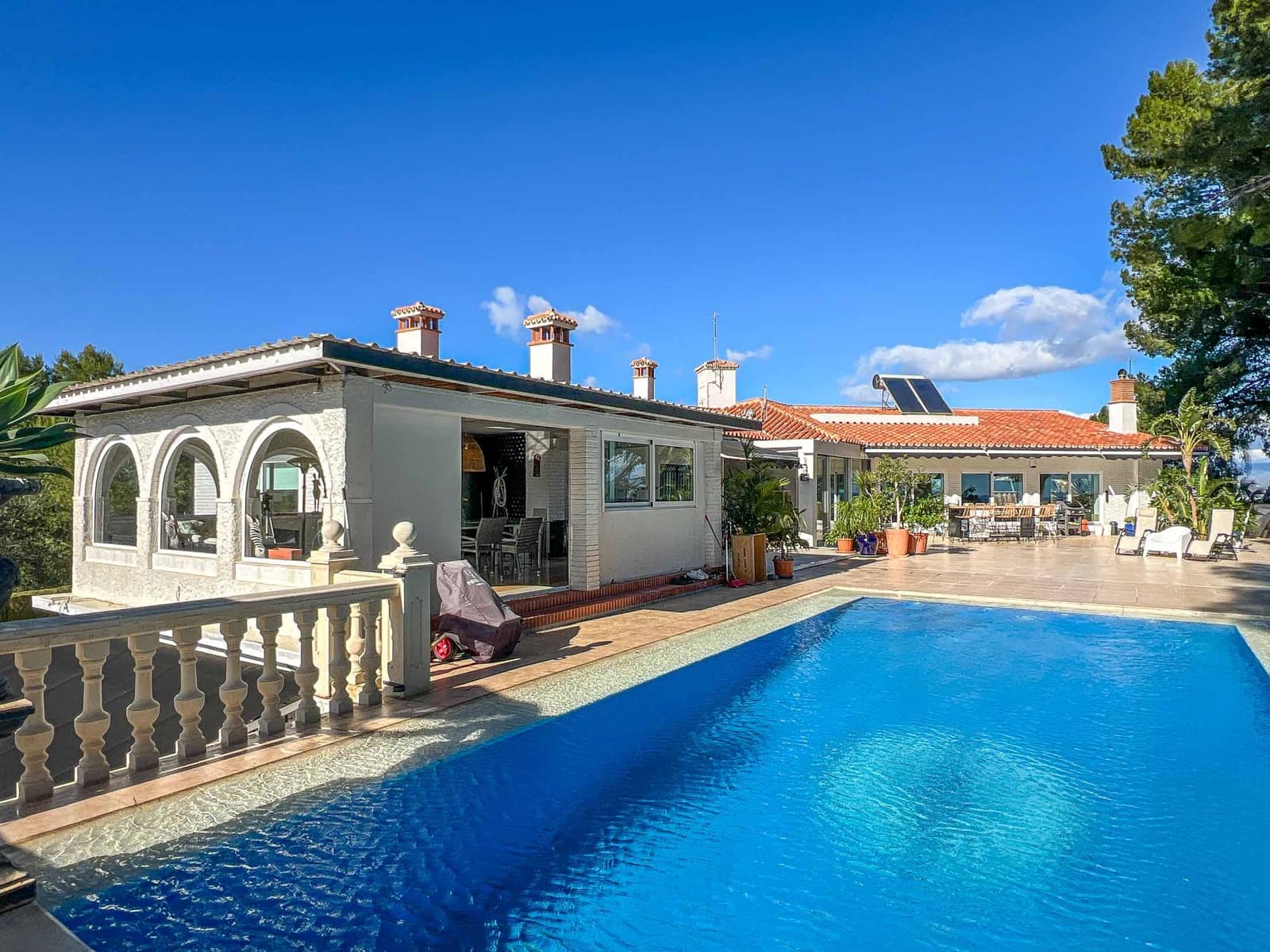 5 slaapkamer Villa te koop in Torremolinos - € 2.650.000 (Ref: 9449860)