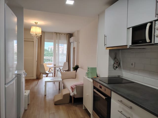Studio zu verkaufen in Parque de la Paloma, Benalmádena mit Pool Garage - 185.000 € (Ref: 9462857)