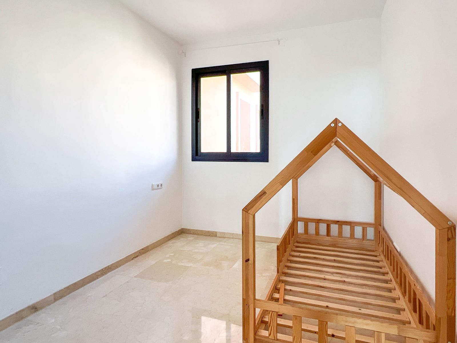 3 bedroom Penthouse for sale in Sitio de Calahonda with pool garage - € 475,000 (Ref: 9730482)