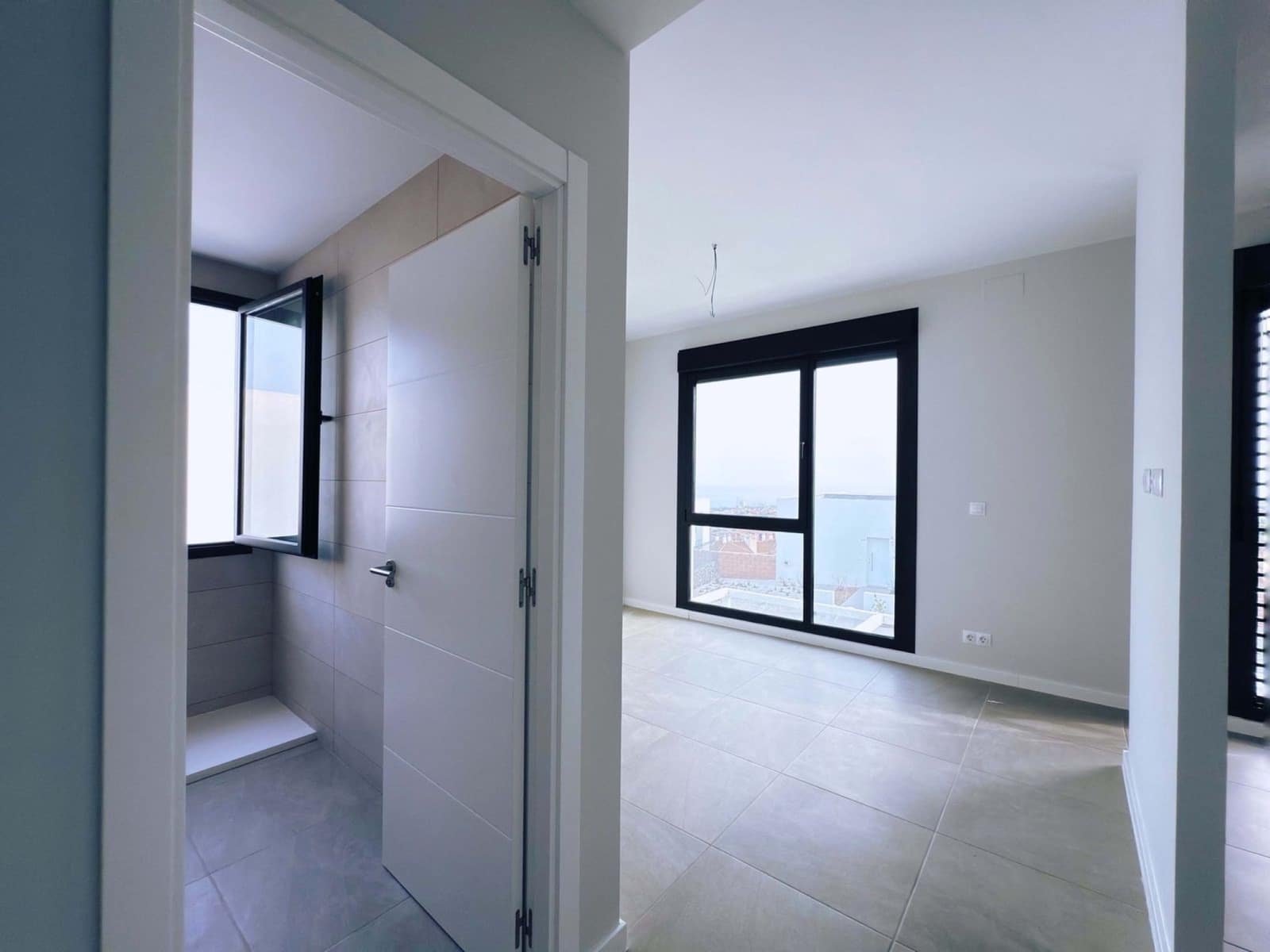 3 chambre Maison de Ville à vendre à Riviera del Sol avec piscine garage - 532 000 € (Ref: 9795682)