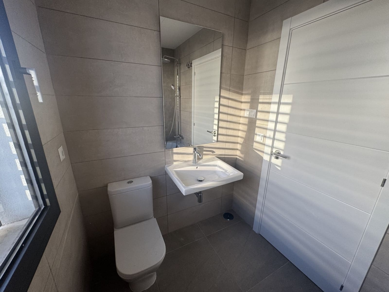 3 chambre Maison de Ville à vendre à Riviera del Sol avec piscine garage - 532 000 € (Ref: 9795682)