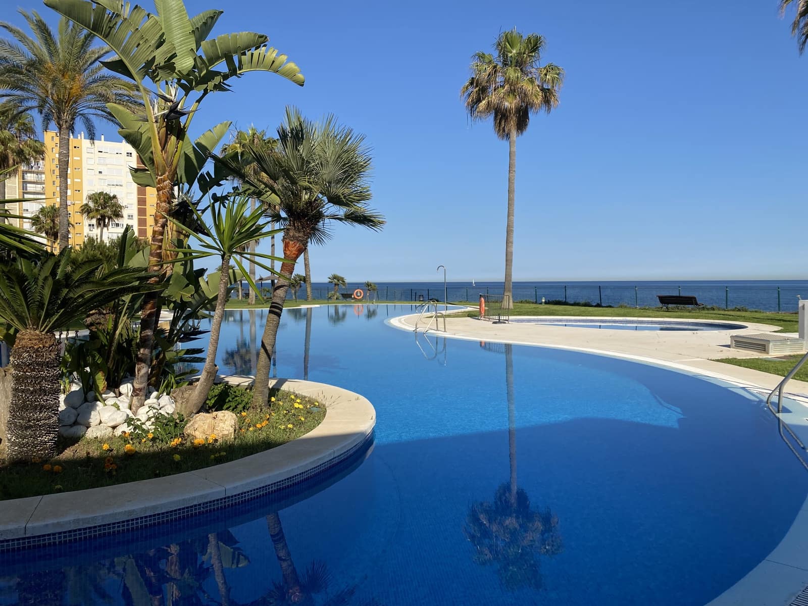 3 sovrum Strandlägenhet till salu i Sitio de Calahonda med pool garage - 1 050 000 € (Ref: 9818449)