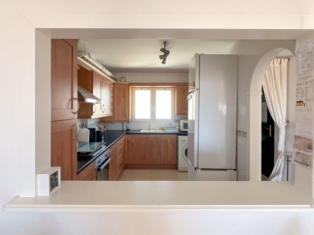 Apartamento Playa de 2 habitaciones en Sitio de Calahonda, Mijas en venta con piscina - 359.000 € (Ref: 9827467)