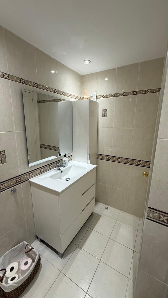 2 bedroom Beach Apartment for sale in Mijas with pool - € 375,000 (Ref: 9850550)