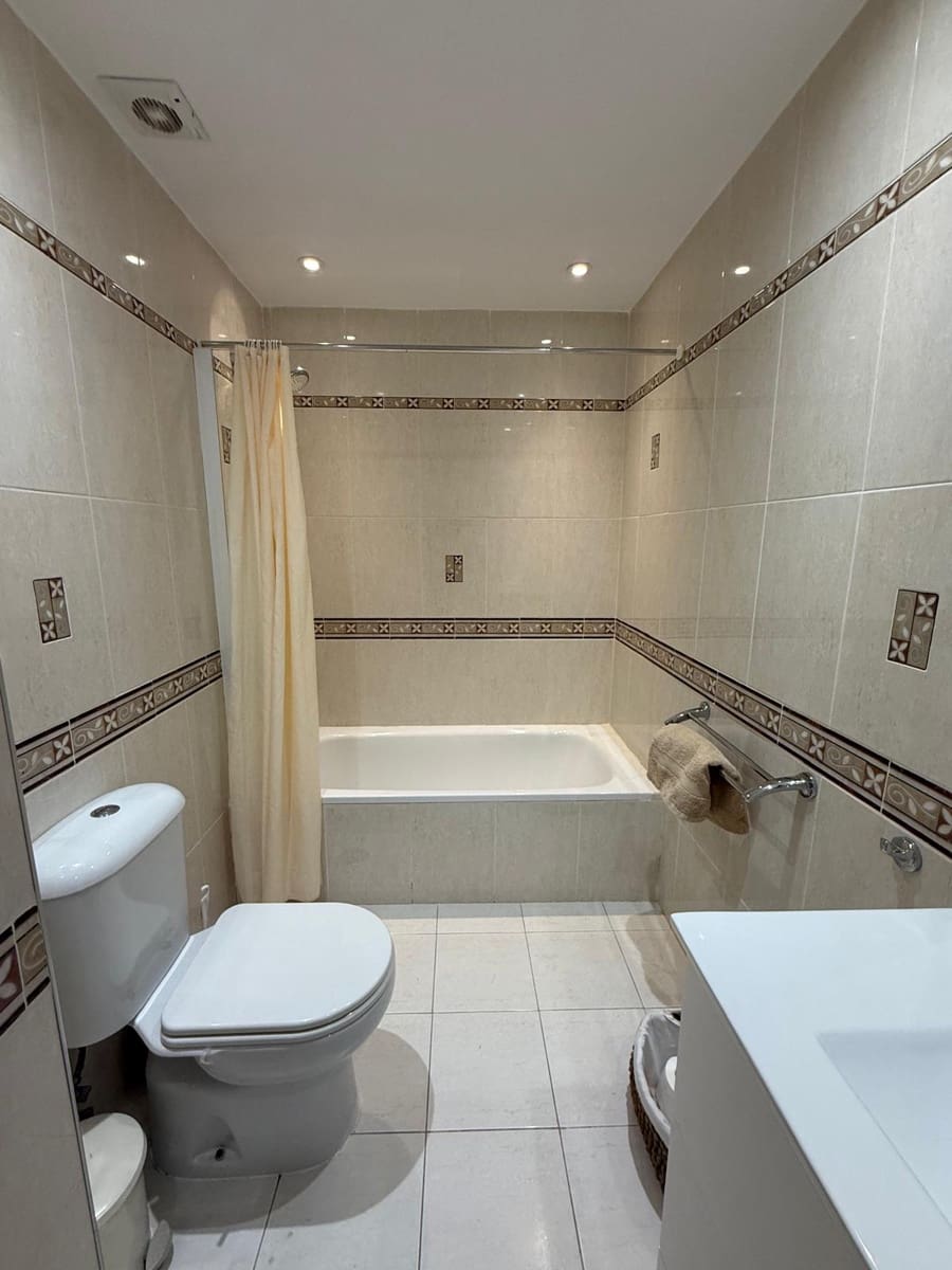2 bedroom Beach Apartment for sale in Mijas with pool - € 375,000 (Ref: 9850550)