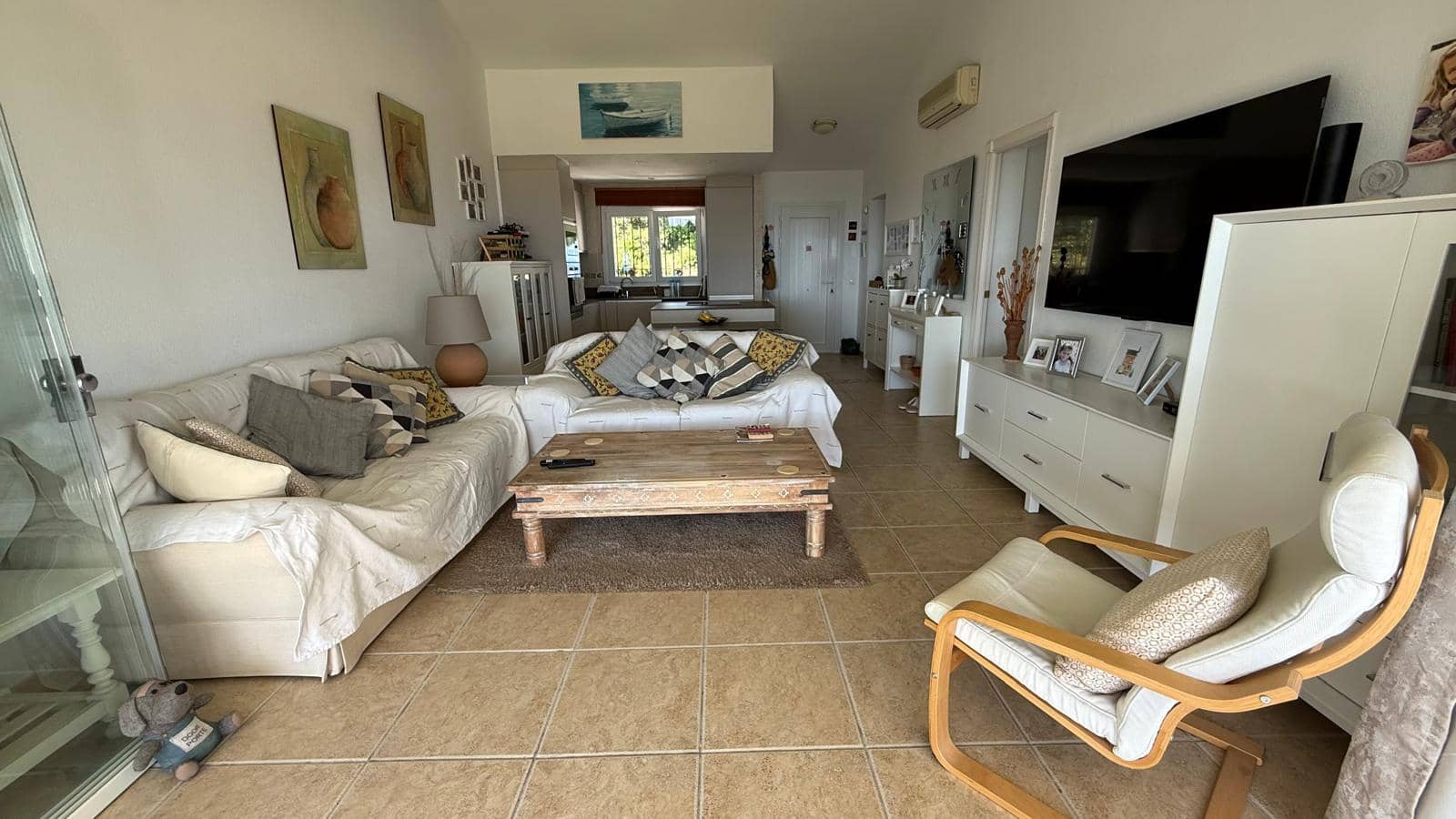2 bedroom Beach Apartment for sale in Mijas with pool - € 375,000 (Ref: 9850550)
