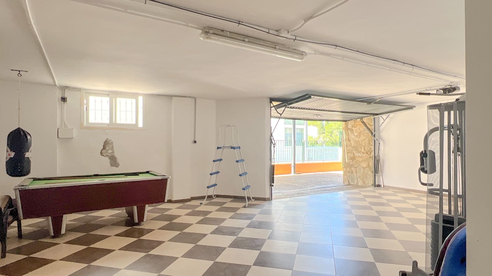 4 chambre Villa/Maison à vendre à Sitio de Calahonda avec garage - 895 000 € (Ref: 9873785)