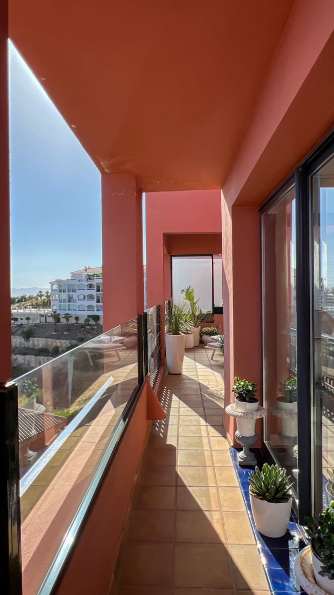 4 soverom Leilighet til salgs i Sitio de Calahonda med svømmebasseng garasje - € 840 000 (Ref: 9890903)