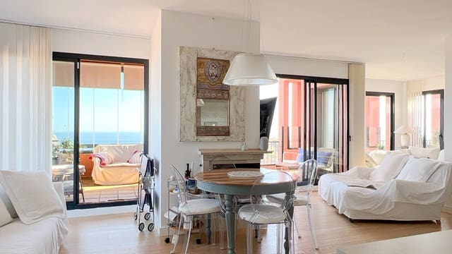 4 chambre Appartement à vendre à Sitio de Calahonda, Mijas avec piscine garage - 840 000 € (Ref: 9890903)