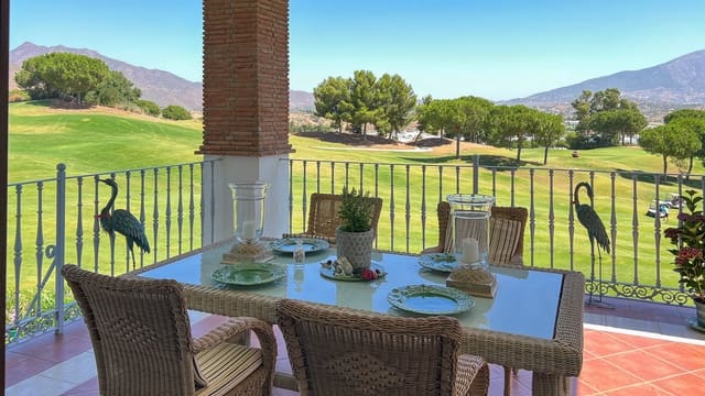4 slaapkamer Villa te koop in Mijas Golf, Mijas met zwembad garage - € 1.895.000 (Ref: 9964249)