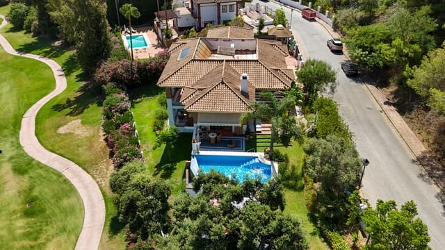 4 slaapkamer Villa te koop in Mijas Golf, Mijas met zwembad garage - € 1.895.000 (Ref: 9964249)