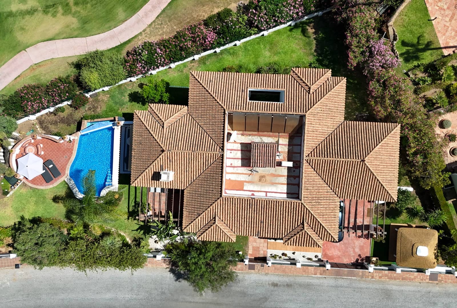4 slaapkamer Villa te koop in Mijas Golf met zwembad garage - € 1.895.000 (Ref: 9964249)
