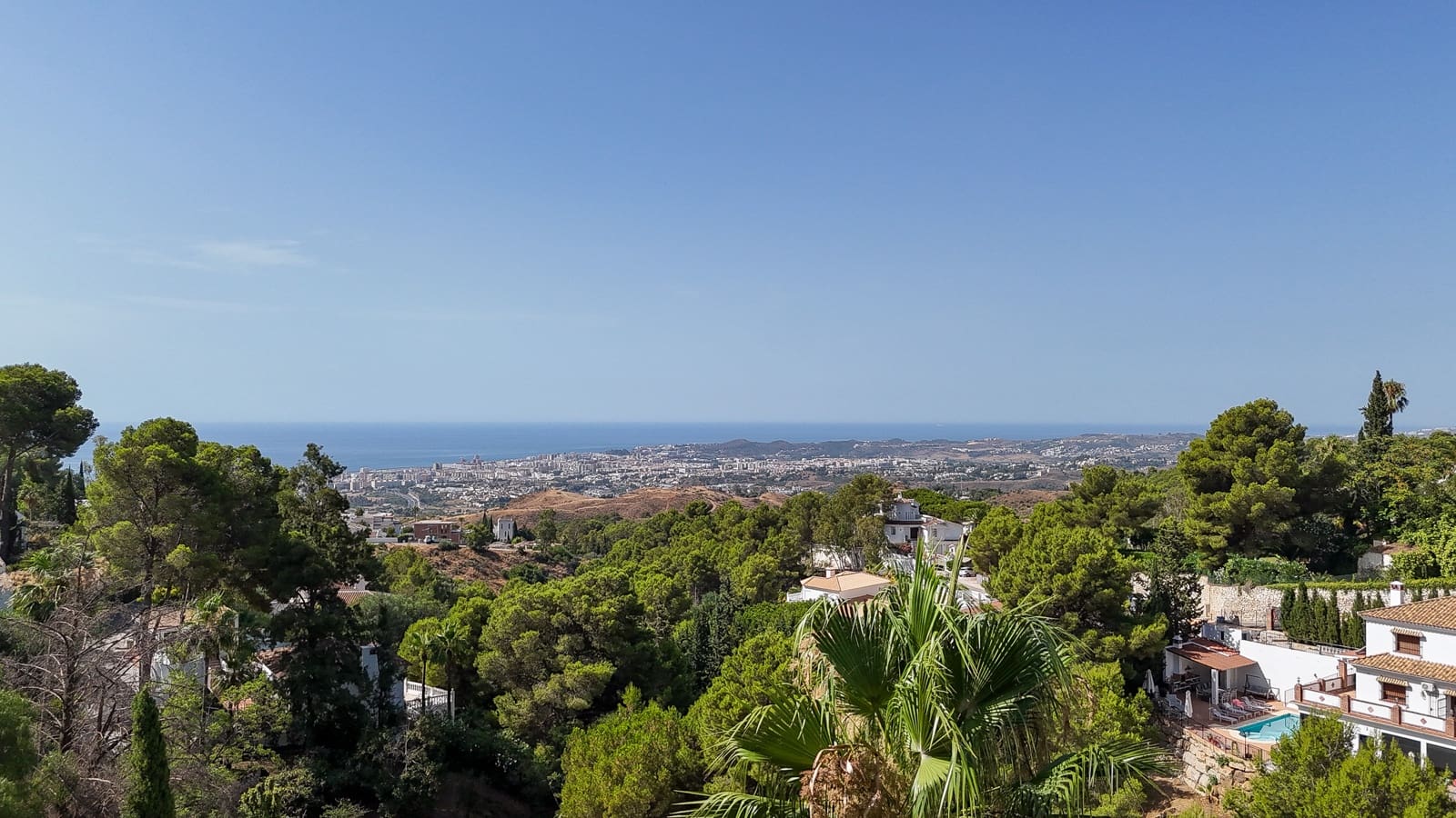3 soveværelse Villa til salg i Mijas med swimmingpool - € 1.400.000 (Ref: 9964356)