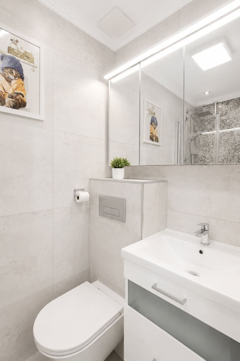2 bedroom Apartment for sale in Sitio de Calahonda with pool garage - € 355,000 (Ref: 9971786)