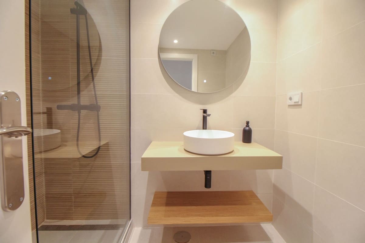 2 Zimmer Apartment zu verkaufen in Calahonda mit Pool - 575.000 € (Ref: 10065665)