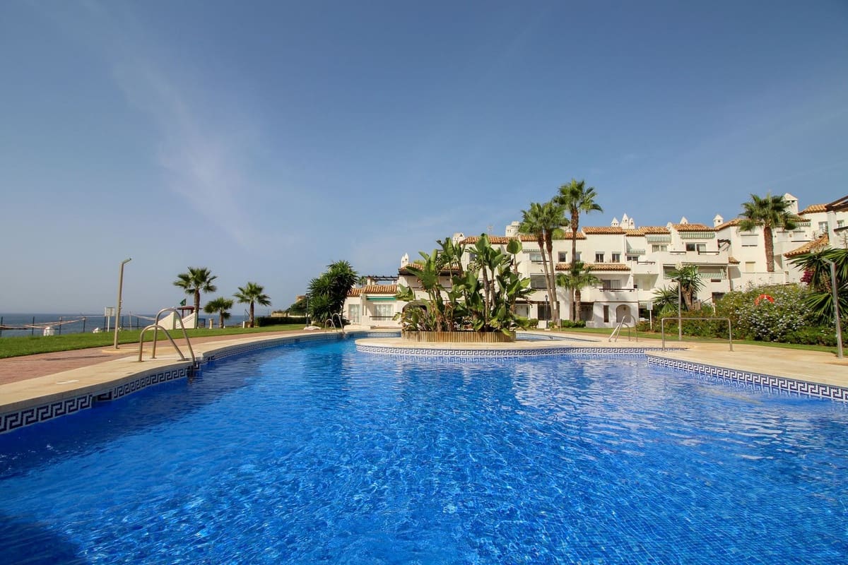 2 Zimmer Apartment zu verkaufen in Calahonda mit Pool - 575.000 € (Ref: 10065665)