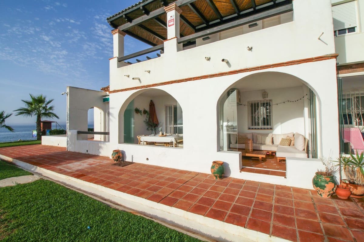 2 Zimmer Apartment zu verkaufen in Calahonda mit Pool - 575.000 € (Ref: 10065665)