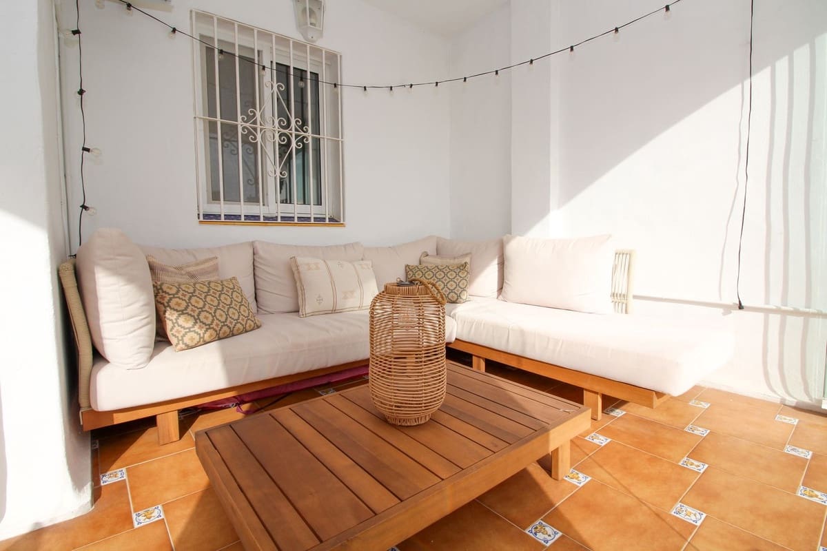 2 Zimmer Apartment zu verkaufen in Calahonda mit Pool - 575.000 € (Ref: 10065665)