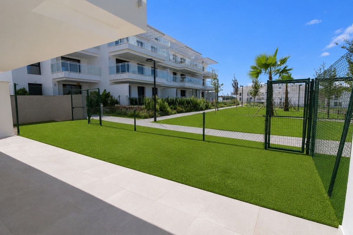 2 Zimmer Apartment zu verkaufen in La Cala de Mijas mit Pool - 430.000 € (Ref: 10065666)