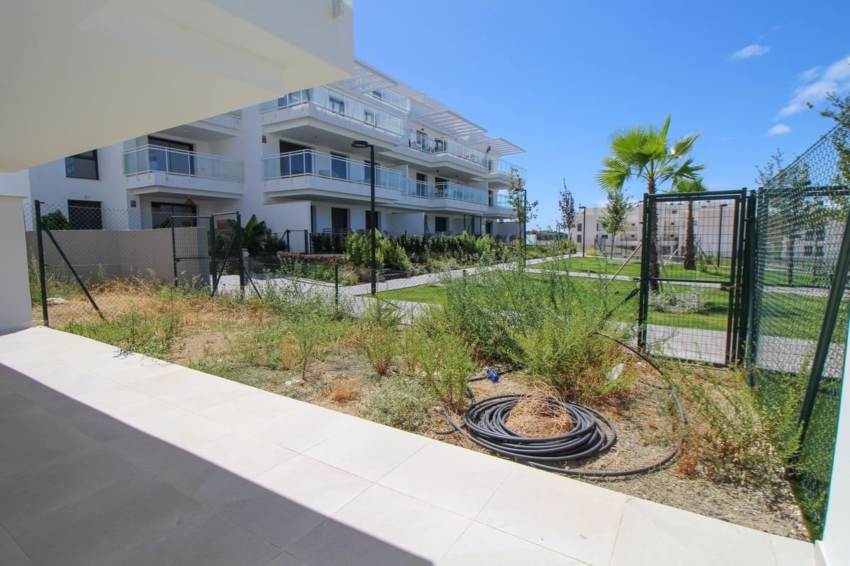 2 Zimmer Apartment zu verkaufen in La Cala de Mijas mit Pool - 430.000 € (Ref: 10065666)