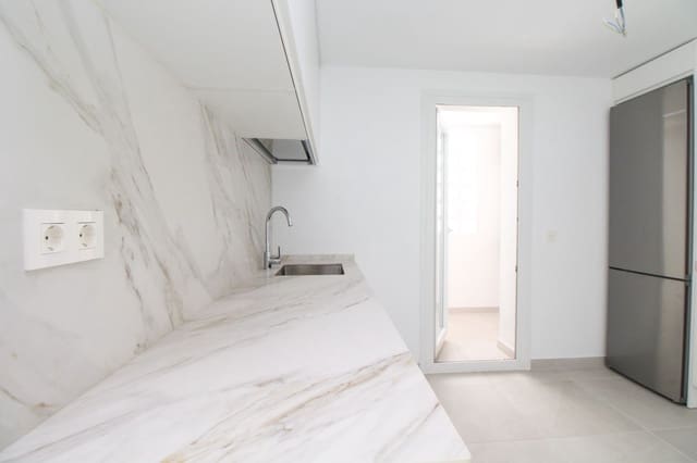 2 Zimmer Apartment zu verkaufen in La Cala de Mijas, Mijas mit Pool - 430.000 € (Ref: 10065666)