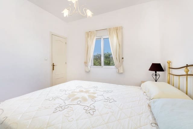 4 slaapkamer Finca/Landhuis te koop in Pizarra met zwembad - € 450.000 (Ref: 9205462)