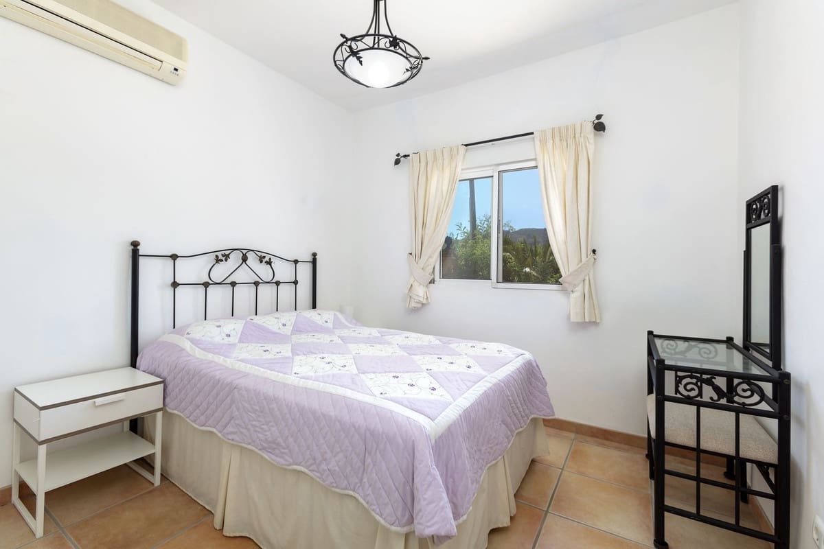 4 soverom Finca/Herregård til salgs i Pizarra med svømmebasseng - € 450 000 (Ref: 9205462)