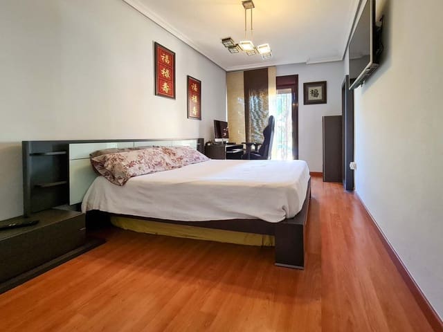 1 makuuhuone Huoneisto myytävänä paikassa Las Brisas, Marbella mukana uima-altaan - 460 000 € (Ref: 9263763)