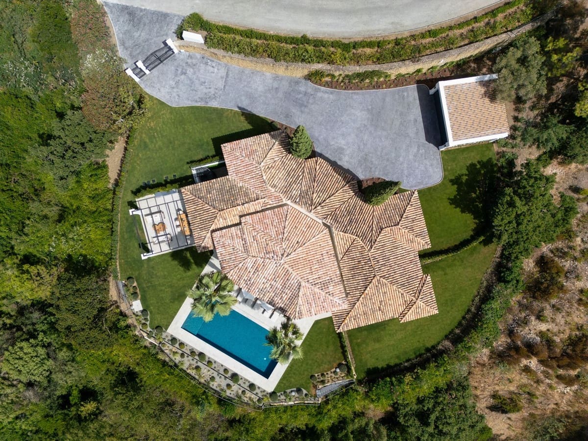 5 Zimmer Villa zu verkaufen in La Zagaleta mit Pool Garage - 7.495.000 € (Ref: 9899984)