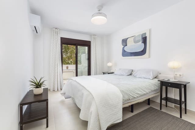 3 bedroom Apartment for sale in Los Naranjos, Marbella with pool garage - € 648,000 (Ref: 9900012)