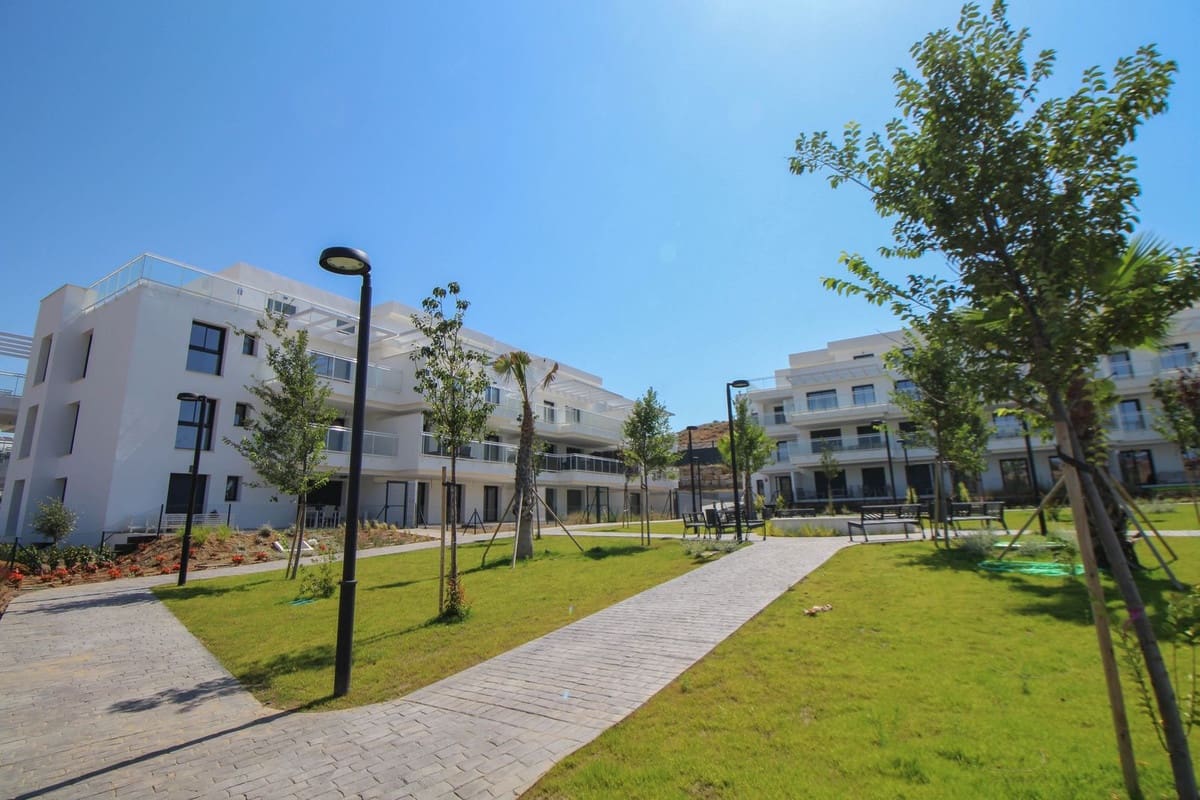 3 Zimmer Penthouse zu verkaufen in La Cala de Mijas mit Pool Garage - 485.000 € (Ref: 9995362)