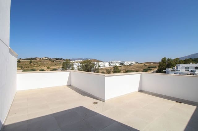 3 sypialnia Penthouse na sprzedaż w La Cala de Mijas, Mijas z basenem garażem - 485 000 € (Ref: 9995362)