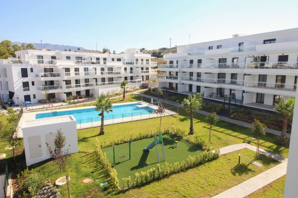 3 Zimmer Penthouse zu verkaufen in La Cala de Mijas mit Pool Garage - 485.000 € (Ref: 9995362)