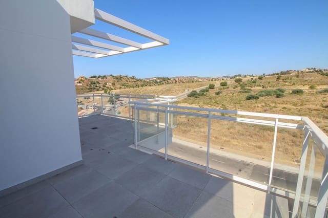 3 sypialnia Penthouse na sprzedaż w La Cala de Mijas, Mijas z basenem garażem - 485 000 € (Ref: 9995362)